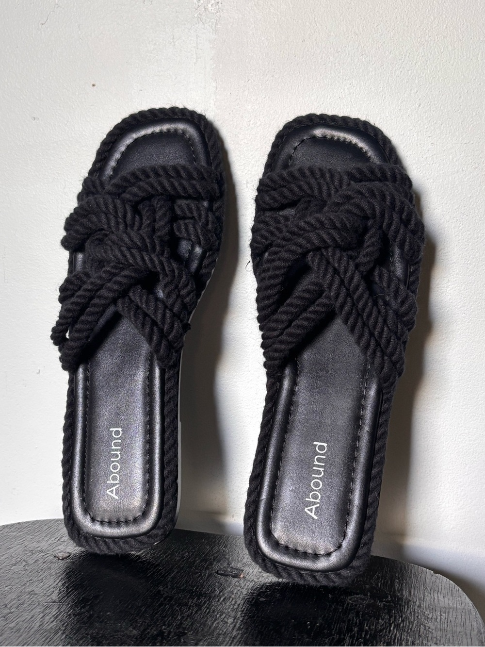 Abound Black Braided Rope Knot Slide Sandals W7 - Picture 4 of 7